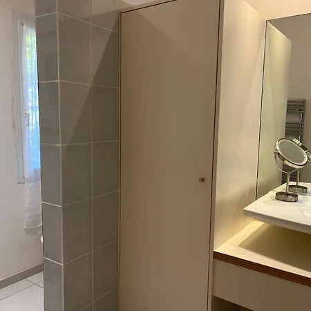 Villa Dans Quartier Residentiel De Portissol A 500m De La Et Petits Commerces